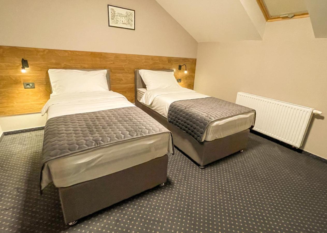 Bed and Breakfast Industrial Belisce Esterno foto