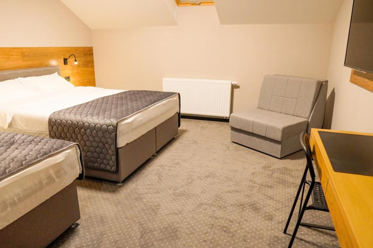Bed and Breakfast Industrial Belisce Esterno foto